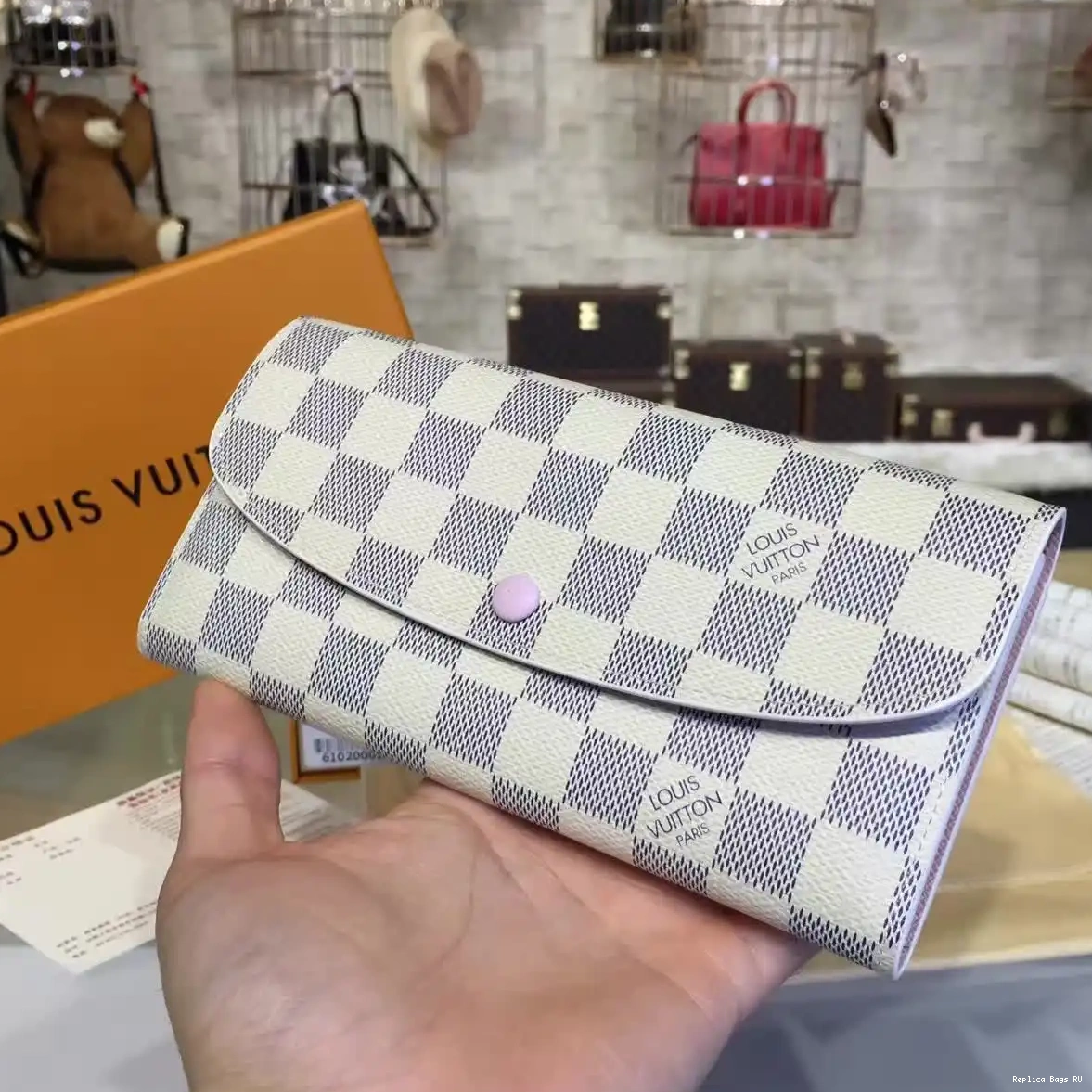 Cheap Vuitton Louis EMILIE 0610